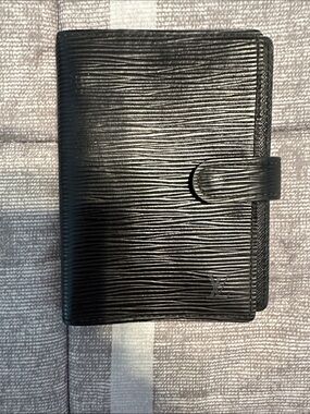 Louis Vuitton Black Epi Leather Snap Agenda Cover